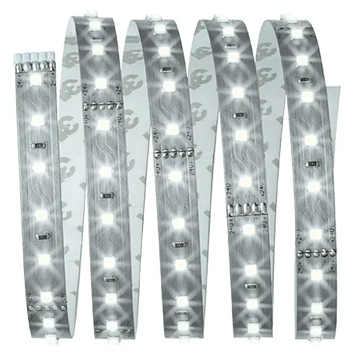 Paulmann MaxLED 500 LED-Band Basisset unbeschichtet - Länge: 1,5 m, Lichtfarbe: Tageslichtweiß, 8,5 W, 825 lm - Nahaufnahme eines flexiblen LED-Streifens mit leuchtenden LEDs und einer selbstklebenden Rückseite für einfache Installation.