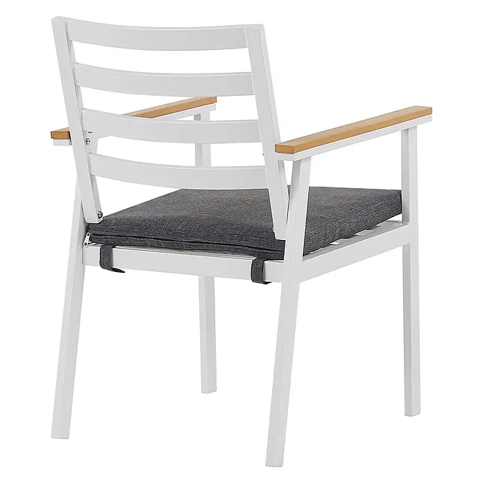Beliani Gartenstuhl-Set CAVOLI - 4 Stk., Aluminium, Weiß, B x T x H: 54 x 60 x 82 cm - Weißer Outdoor-Stuhl mit Lattenrückenlehne, Holzarmlehnen und dunkelgrauem Polster mit Befestigungsriemen.