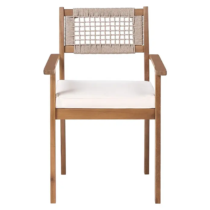 Beliani Gartenstuhl-Set SUMIRAGO - 2 Stk., Akazienholz, Braun, B x T x H: 55 x 55 x 85 cm - Hölzerner Sessel mit weißem Sitzkissen und geflochtener Rückenlehne aus Seil.