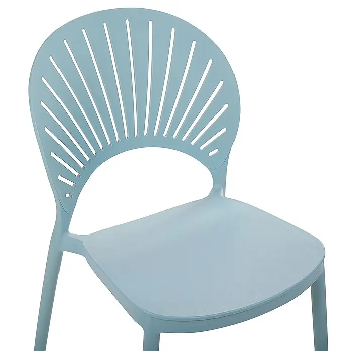 4er-Set Esszimmerstuhl OSTIA in Blau -  - Hellblauer Plastikstuhl mit lamellenförmiger, muschelartiger Rückenlehne und texturierter Sitzfläche.