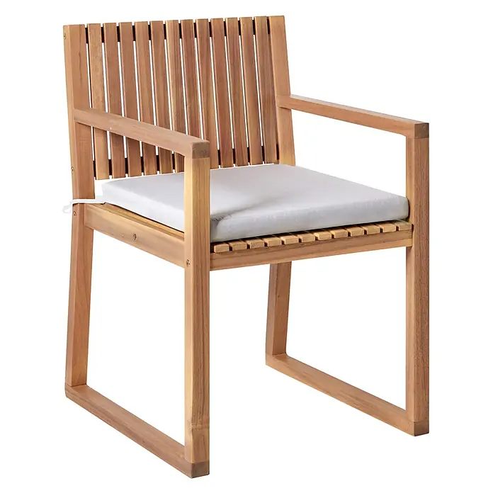 Beliani Gartenstuhl-Set SASSARI PREMIUM - 4 Stk., zertifiziertes Akazienholz, Braun, B x T x H: 54 x 59 x 80 cm - Natürlicher Holz-Lamellen-Sessel mit Armlehnen und hellgrauem Kissen, für den Außenbereich geeignet.