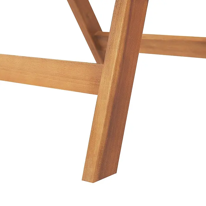12er-Set Gartenstuhl JAVA in Braun/Blau -  - Nahaufnahme eines hellbraunen Holzmöbelgestells mit Beinen und Querstreben.