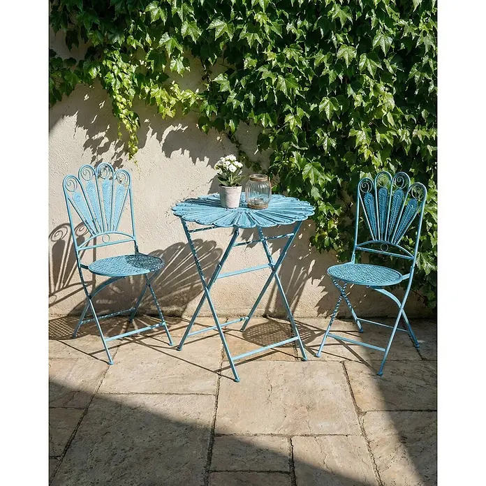 2er-Set Gartenstuhl PAVIA in Blau -  - Hellblaues Metall-Bistro-Set mit zwei Stühlen und einem Tisch für den Außenbereich.
