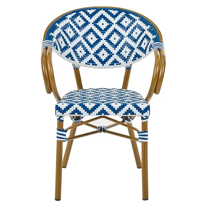 4er-Set Gartenstuhl CASPRI in Weiß/Blau/Braun -  - Blau-weißer geflochtener Café-Stuhl mit Holzoptik-Gestell, geometrischem Muster auf Sitz und Rückenlehne.