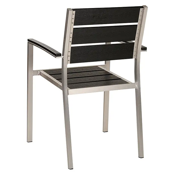 Beliani Gartenstuhl-Set VERNIO - 6 Stk., Kunstholz, Stapelbar, Schwarz, B x T x H: 54 x 57 x 88 cm - Outdoorstuhl mit silbernem Aluminiumrahmen und dunklen Holz-Look Latten für Rücken und Sitz, mit Armlehnen.