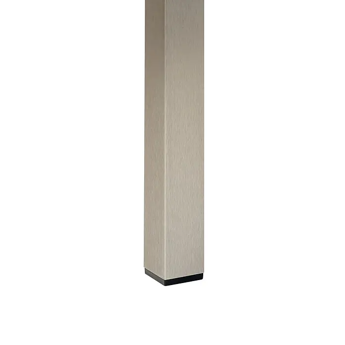 Beliani Gartenstuhl-Set VERNIO - 6 Stk., Kunstholz, Stapelbar, Schwarz, B x T x H: 54 x 57 x 88 cm - Rechteckiges Möbelbein in gebürstetem Hellbraun, mit schwarzem Fuß.