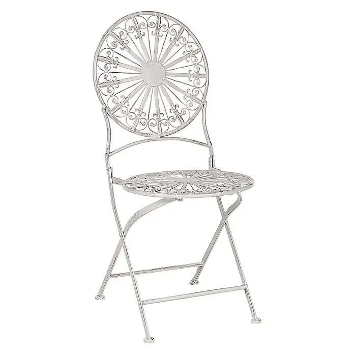 2er-Set Gartenstuhl SCAFA in Weiß -  - Weißer Klappstuhl aus Metall im Used-Look mit kunstvollen Schnörkeln und Lilienmotiven an Rückenlehne und Sitz.
