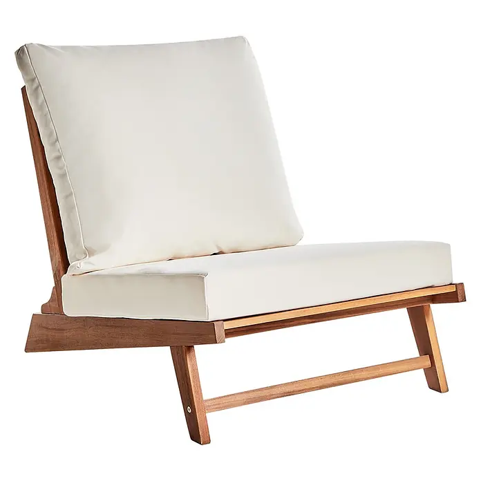 Beliani Gartenstuhl-Set MICCIANO - 2 Stk., Akazienholz, Braun, B x T x H: 70 x 91 x 71 cm - Hölzerner Loungesessel mit cremefarbenen Kissen.