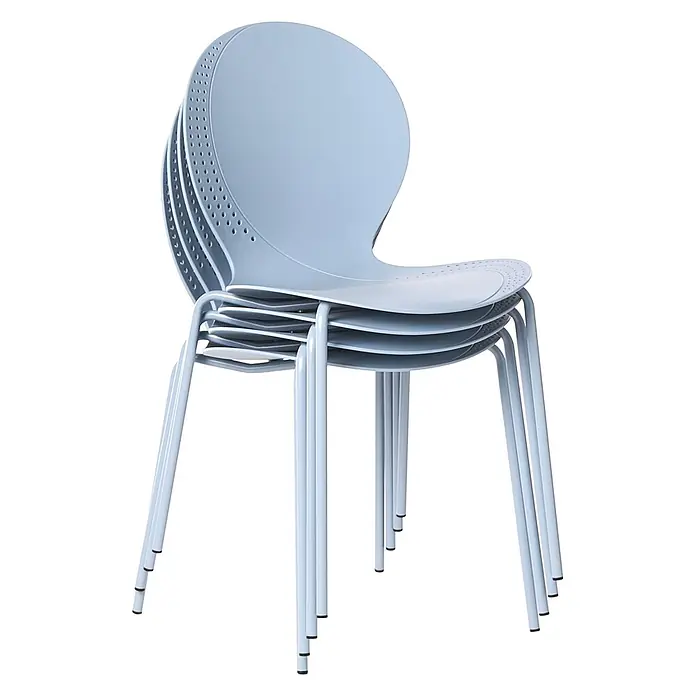 4er-Set Esszimmerstuhl MILOS in Blau -  - Stapel hellblauer/grauer Stapelstühle mit perforierten Rückenlehnen und Sitzen.