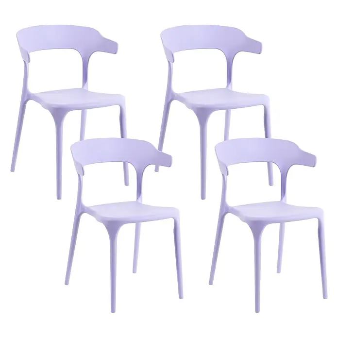 4er-Set Gartenstuhl GUBBIO in Violett -  - Set aus vier hellvioletten Kunststoffstühlen mit geschwungenen Rückenlehnen; zwei davon mit integrierten Armlehnen.