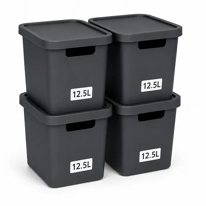 Plastard Aufbewahrungsbox-Set 4er-Set 12,5 Liter in Anthrazit mit Deckel – Stapelboxen, Lagerboxen - L x B x H: 32 x 22 x 24 cm, Kunststoff, Anthrazit, 4 Stk. - Vier dunkelgraue, stapelbare Kunststoff-Aufbewahrungsboxen mit Deckel, Griffen und '12.5L'-Etiketten.