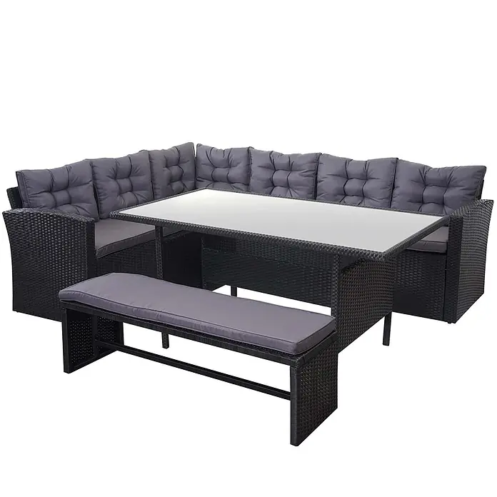 Mendler Loungemöbel-Set HWC-A29 - 3 -tlg., Polyrattan, Kissen dunkelgrau, mit Bank, Schwarz, dunkelgrau - Schwarze Rattan-Gartengarnitur mit L-Sofa, Glastisch und Bank, alle mit grauen Kissen.