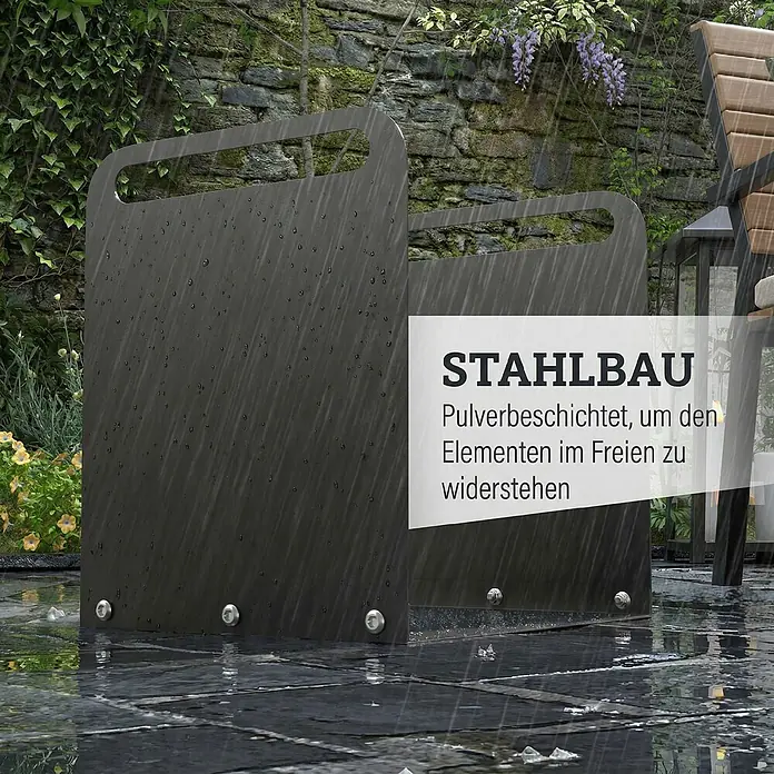 Outsunny Kaminholzregal - Stahl, Schwarz - Dunkelgraue, pulverbeschichtete Stahl-Sichtschutzpaneele stehen im Regen auf einer Terrasse und zeigen ihre Wetterbeständigkeit im Freien.