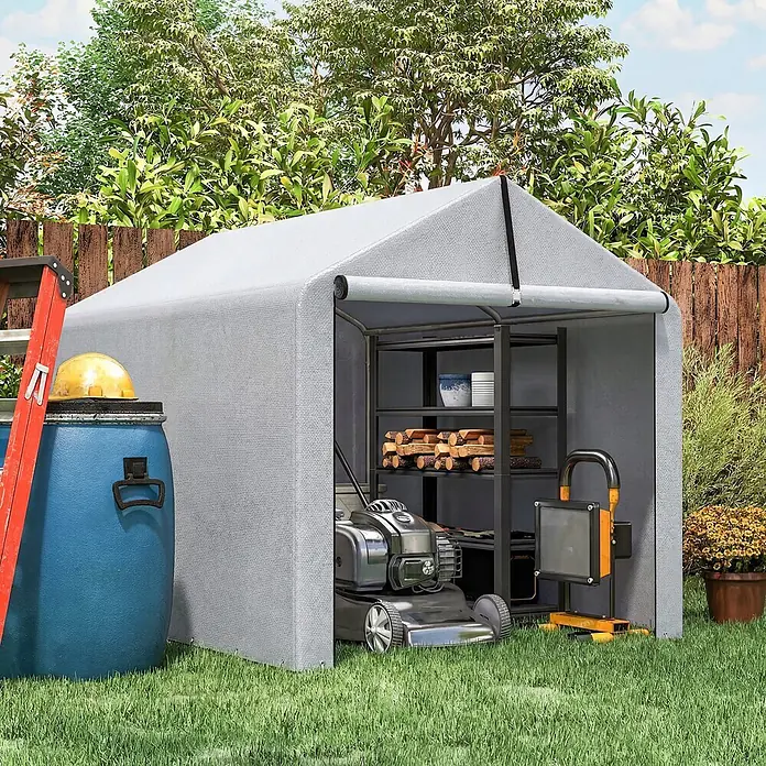 Outsunny Gerätehaus - Außenmaß inkl. Dachüberstand (B x T): 162 x 221,5 cm, Polyester, Hellgrau - Grauer Outdoor-Stoffschuppen zur Gartenaufbewahrung, enthält Rasenmäher und Brennholz.