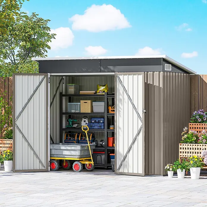 Outsunny Gerätehaus - Außenmaß inkl. Dachüberstand (B x T): 234 x 132 cm, Stahl, Hellgrau - Ein offener braun-weißer Wellblech-Gartenschuppen mit Werkzeugen, Regalen und einem Rollwagen, auf einer gepflasterten Terrasse.