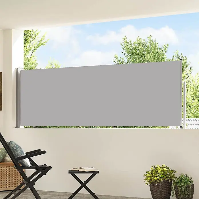 vidaXL Seitenmarkise Grau 500 x 500 x 100 cm Stoff -  - Graue, ausziehbare Seitenmarkise auf einem Balkon, die Sichtschutz und Schatten spendet.