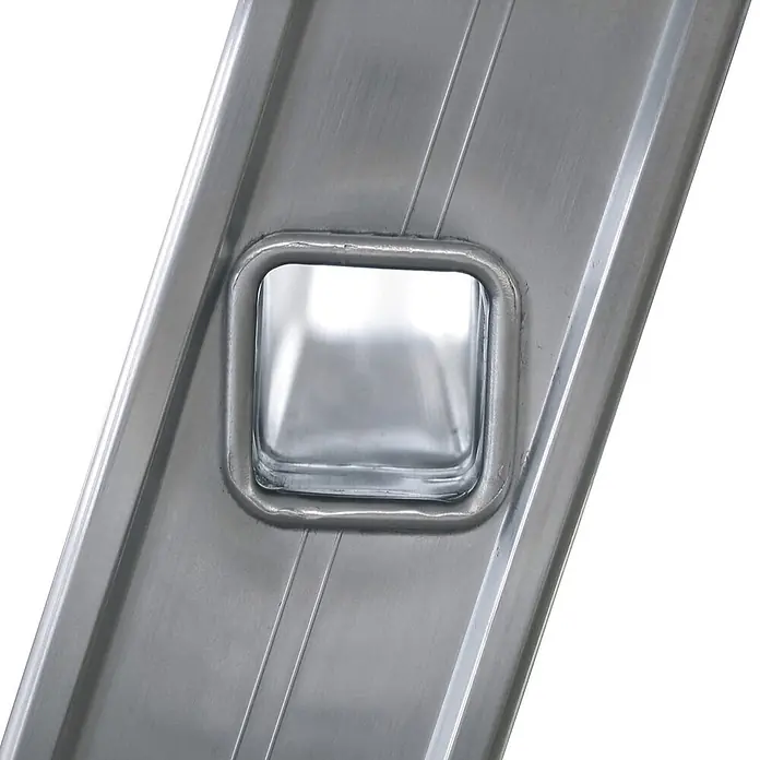 Iller Leiter Anlegeleiter Sprossen Anlege mit Traverse in hochwertiger Industriequalität 24 Sprossen - Anzahl Tritte: 24 Stk., Arbeitshöhe: 7.650 m, Aluminium - Aluminium-Leiterholm mit rechteckiger Öffnung für eine Sprosse.