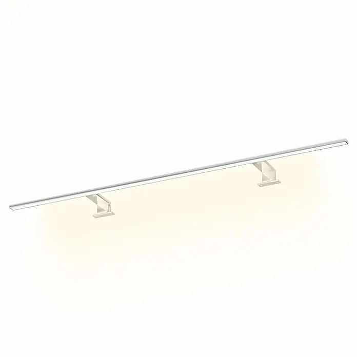 kalb LED Spiegelleuchte Spectraline 120cm 3000K Chrom -  - Elegante silberne lineare LED-Wandleuchte, an zwei Halterungen befestigt, strahlt warmes Licht aus.