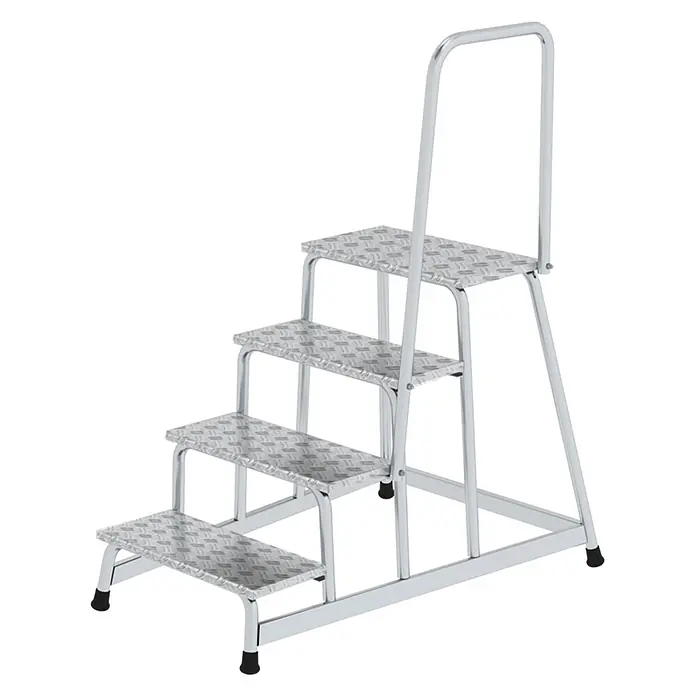 MUNK Arbeitspodest starr mit Handlauf 4 Stufen -  - Silberne Aluminium-Trittleiter mit 4 Stufen, Riffelblech-Trittflächen und Handlauf.