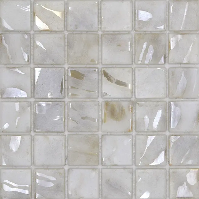 Mosaikfliese Quadrat Eco VP71380PUR - 31,6 x 31,6 cm, Glas, Beige, Glänzend - Glänzende quadratische Mosaikfliesen in Hellbeige mit subtiler Textur und Farbvariationen.