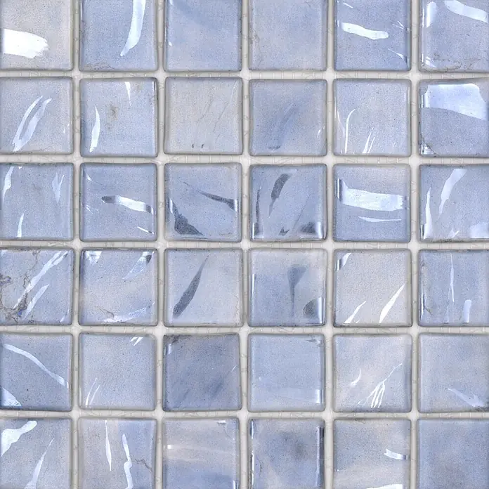 Mosaikfliese Quadrat Eco VP71384PUR - 31,6 x 31,6 cm, Glas, Grau, Glänzend - Graue und silberne Glasmosaikfliesen mit glänzender Oberfläche und zarten Wirbelmustern.