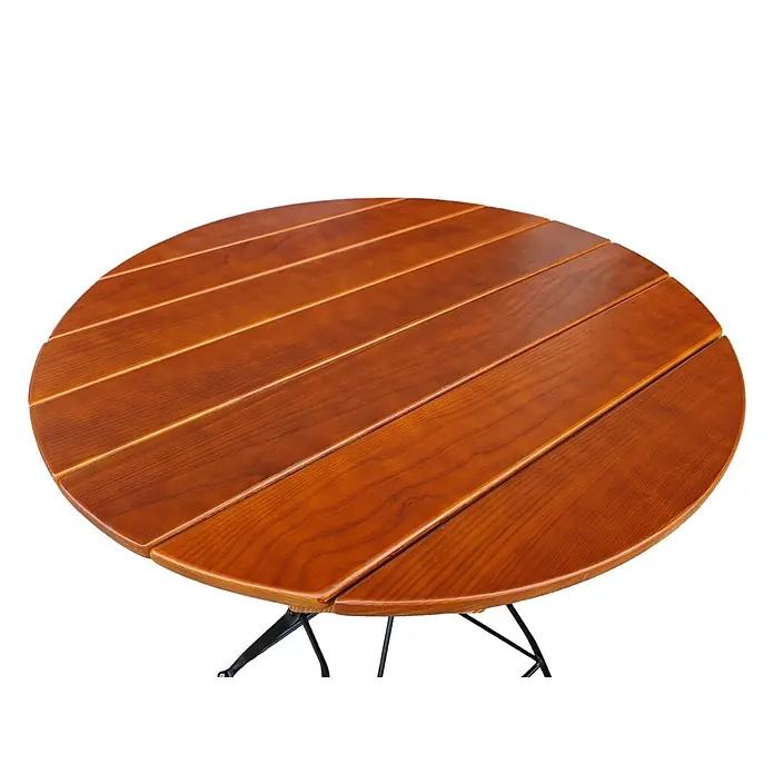 CHEFGASTRO Stehtisch WALDKRONE Made in Germany HxBxT 110x80x80cm  Ø80cm klappbar wetterfest & UV-beständig Eschenholz  Schwarz/Braun -  - Runder Holztisch mit rotbrauner Lamellenplatte und schwarzem Metallgestell.