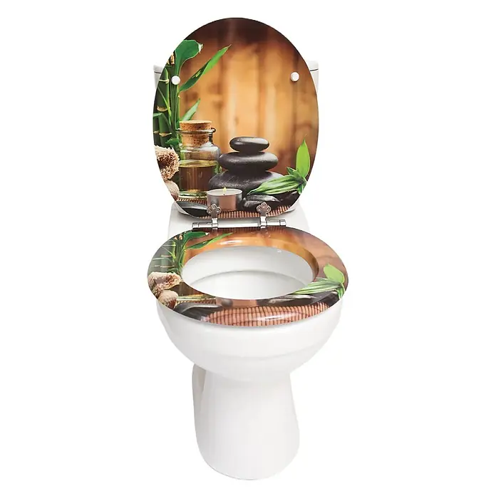 SAINOS WC-Sitz MDF WC-Sitz, Universal-O-Form, Absenkautomatik, Unten - MDF, Braun, Mit Absenkautomatik - WC mit bedrucktem Sitz und Deckel, mit einem Spa-Design aus Bambus, gestapelten Steinen, ätherischem Öl und einer Kerze.