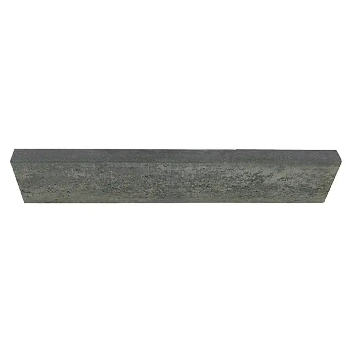 EHL Tiefbordstein - 100 x 25 x 8 cm, Anthrazit - Nahaufnahme eines Pflastersteins in Betonoptik mit rauer Oberfläche, ideal für Garten- und Landschaftsbauprojekte.