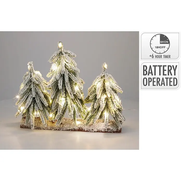 Figura decorativa navideña Árboles de navidad nevados - 25 x 13 x 13 cm, Plástico, Verde/Blanco - Set de tres árboles de Navidad escarchados e iluminados sobre base de madera con temporizador de 6 horas, a pilas.