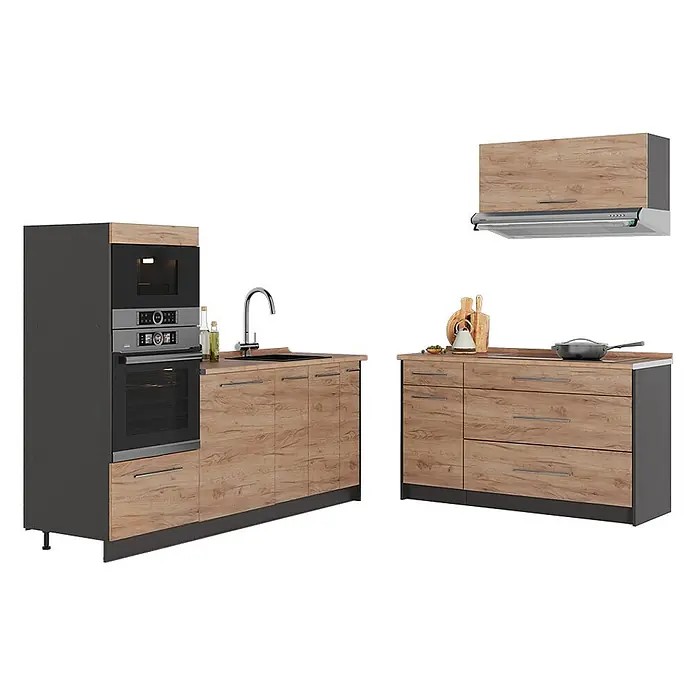 Küchenzeile Fame-Line 340 cm Goldkraft Eiche Art.-Nr. 63863 -  - Moderne Küchenzeile mit Holzoptikfronten, dunkelgrauen Akzenten, Einbaugeräten, Spüle und Stauschränken.