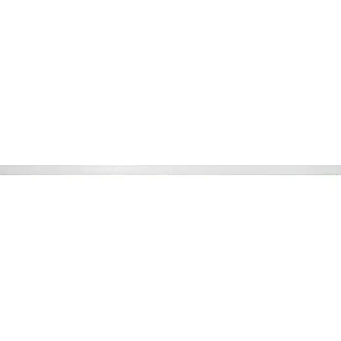 Wandleiste CU - Länge: 200 cm, Weiß - Eine Nahaufnahme einer schlichten, weißen Leiste, ideal als minimalistisches Detail für Innenausbau oder als dezenter Akzent.