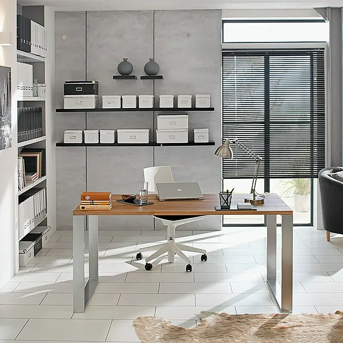 Noblewood Pur Iternal Tischbein - 800 x 80 x 722 mm, Silber, 2 Stk. - Büro mit Schreibtisch und Regalen.