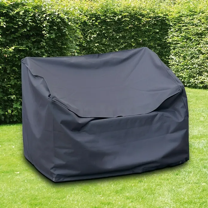 Sunfun Gartenbank-Schutzhülle - L x B x H: 75 x 160 x 80 cm, Polyester, 160 g/m², Schwarz - Wasserdichte Schutzhülle für Gartenmöbel zum Schutz vor Witterungseinflüssen, dargestellt im Freien.