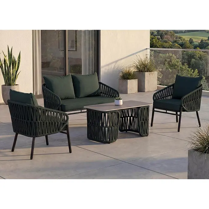 Mendler Loungemöbel-Set HWC-P90 - 4 -tlg., Textil, Grün, Grün - Dunkelgrünes Outdoor-Möbelset aus Seilgeflecht auf einem Balkon, bestehend aus Sofa, zwei Sesseln und Couchtisch.