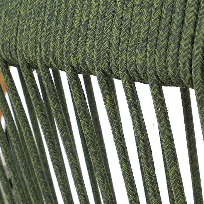 Mendler Loungemöbel-Set HWC-P82 - 3 -tlg., Metall, Holz-Optik olivgrün, Holz-Optik olivgrün - Grünes geflochtenes Seil mit Camouflage-Muster, oben gewickelt und vertikal hängend.