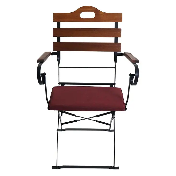 Mendler Gartenstuhl-Set HWC-J40 - 2 Stk., Holz, Braun, Polster rot, B x T x H: 58 x 45 x 105 cm - Brauner Holz- und schwarzer Metall-Klappstuhl mit rotem Kissen.