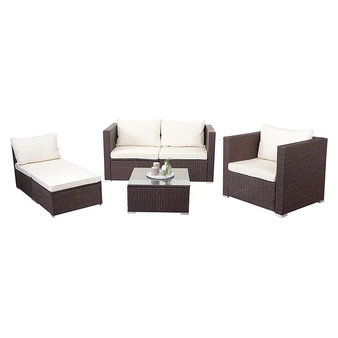 Mendler Poly-Rattan-Garnitur Brescia - braun, Kissen Creme -  - Braune Rattan-Gartenmöbelgarnitur mit cremefarbenen Kissen: Chaiselongue, Zweiersofa, Sessel und Couchtisch mit Glasplatte.