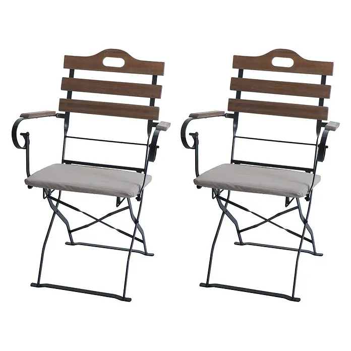Mendler 2er-Set Biergartenstuhl HWC-J40 - hellbraun, Polster beige -  - Zwei klappbare Bistrostühle aus Holz und schwarzem Metall mit Armlehnen und beigefarbenen Kissen.