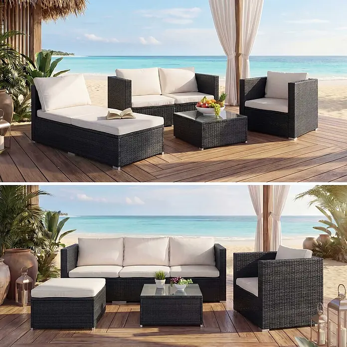 Mendler Poly-Rattan-Garnitur Brescia - schwarz, Kissen Creme -  - Dunkelgraue Rattan-Gartenmöbelgarnitur mit cremefarbenen Kissen, in einer malerischen Strandkulisse gezeigt.