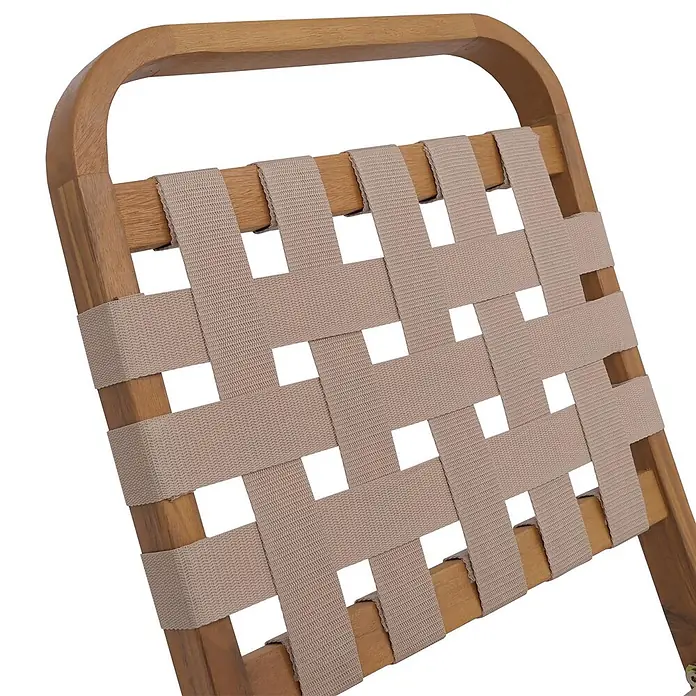 Mendler Garten-Set HWC-P70 Seilgeflecht Akazie Holz klappbar - Natur, Creme -  - Stuhllehne mit hellem Holzrahmen und beige geflochtenen Stoffgurten.