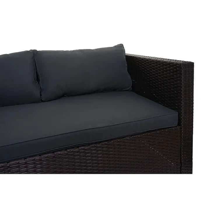 Mendler Loungemöbel-Set HWC-F57 - 3 -tlg., Polyrattan, Braun, Kissen dunkelgrau ohne Deko-Kissen, Braun, dunkelgrau - Nahaufnahme eines dunkelbraunen Rattan-Gartensofa-Abschnitts mit dunkelgrauen Sitz- und Rückenkissen.