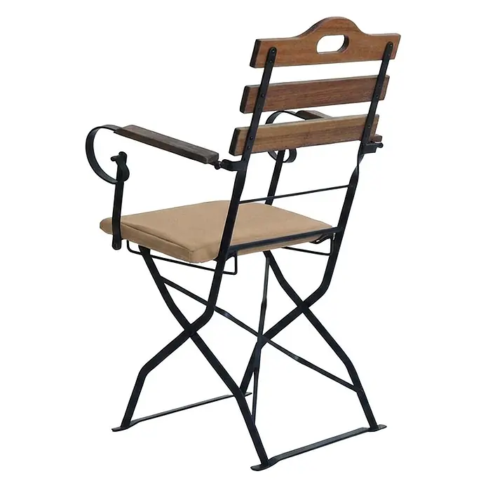 Mendler 2er-Set Biergartenstuhl HWC-J40 - hellbraun, Polster Sandfarben -  - Klappbarer Gartenstuhl mit schwarzem Metallgestell, Holzlehne und Armlehnen, sowie hellbraunem Sitzkissen.