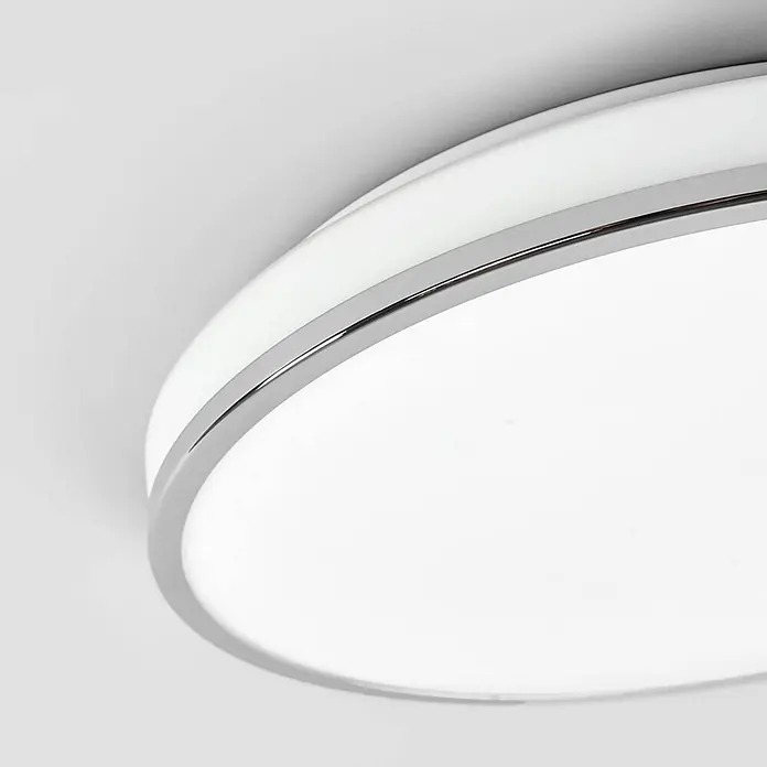 Lindby LED Deckenlampe in weiß, chrom, Deckenleuchte rund -  - Moderne runde LED-Deckenleuchte mit weißem Diffusor und Chromrand.