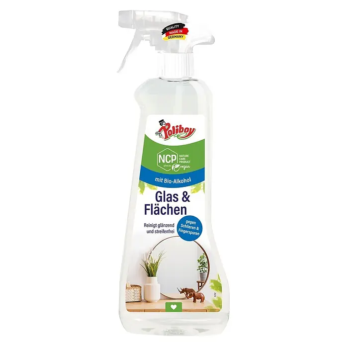 Poliboy Glasreiniger NCP - 500 ml, Flasche mit Sprühkopf - Klare Poliboy Glas- & Flächenreiniger-Sprühflasche mit weißem Sprühkopf und Etikett, das 'mit Bio-Alkohol' und 'Made in Germany' hervorhebt.