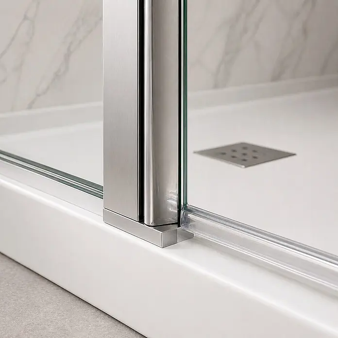 Onbath's Duschwand - B x H: 90 x 195 cm, Beschichtet, Chrom-Silber - Duschkabinenprofil aus gebürstetem Metall mit Klarglas und transparenter Dichtung auf weißer Duschwanne.