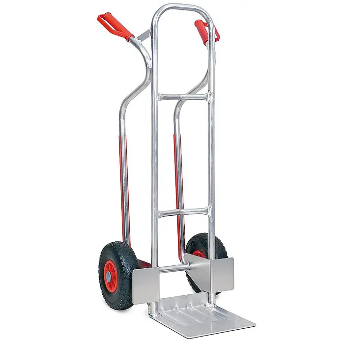 BRB Sackkarre - Aluminium - Sackkarre aus silbernem Aluminium mit roten Griffen und schwarzen Luftreifen zum Transport schwerer Lasten.
