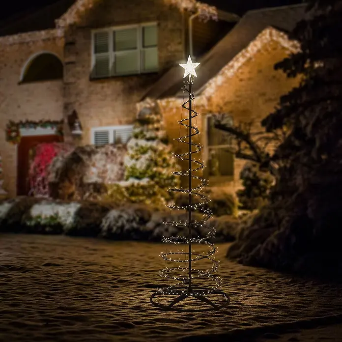 ECD Germany LED Weihnachtsbaum Außen 210 cm, Weihnachtsdeko mit Beleuchtung -  - Beleuchteter LED-Spiral-Weihnachtsbaum mit Sternspitze, nachts im Garten platziert, als festliche Außendekoration.