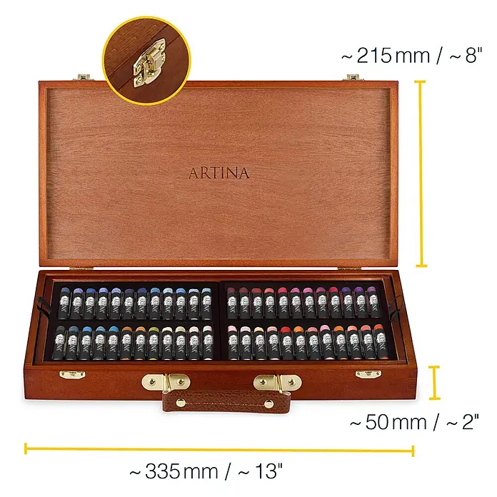 Artina Pastellkreiden-Set - Mehrfarbig - Offene ARTINA Holzbox mit 72 Ölpastellen, Messingverschlüssen und Ledergriff. Maße: 335x215x50mm.