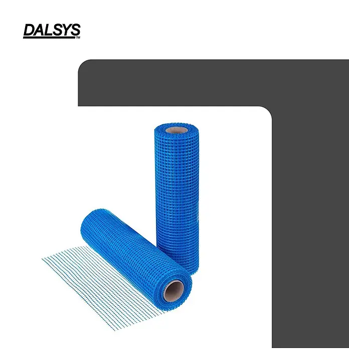 Dalsys Armierungsgewebe - 0,5 x 30 m, Glas - Zwei blaue Rollen Glasfasernetz, eine aufrecht, eine teilweise abgerollt.