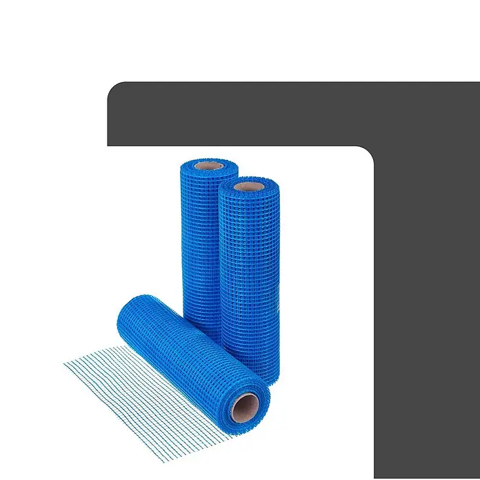 Dalsys Armierungsgewebe - 0,33 x 45 m, Glas - Drei blaue Glasfasergewebe-Rollen zur Putz- oder Stuckarmierung. Eine Rolle ist teilweise abgerollt.